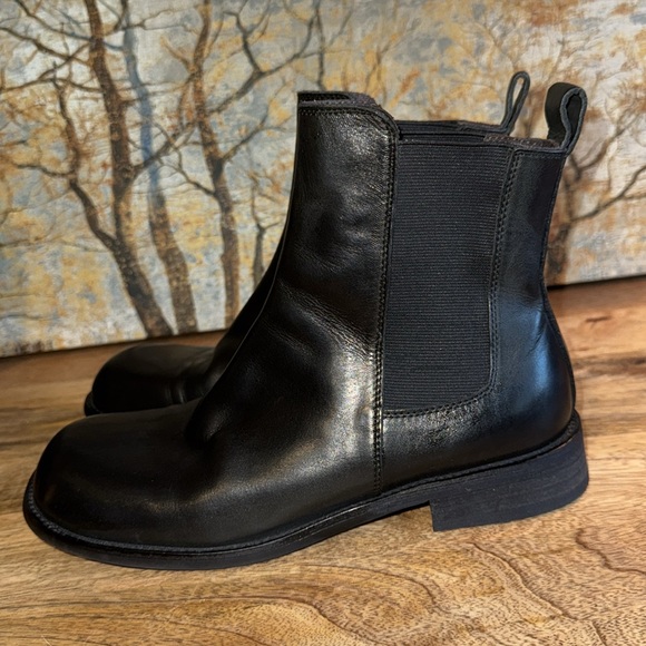 Pai Jiao studios Black Chelsea ankle boots high quality leather size 8.5 (39) - Picture 2 of 8